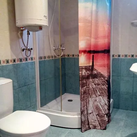 семеен бостън Hotel 2*