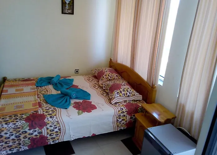 Otel семеен бостън 2*