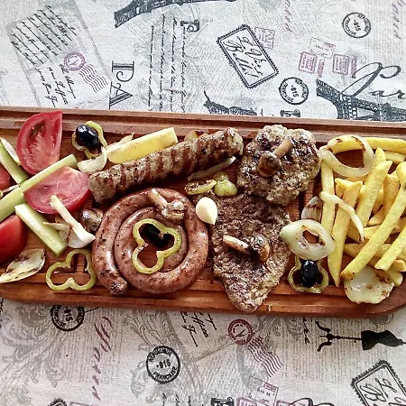 فندق семеен бостън رافدا