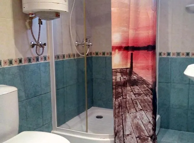 семеен бостън Hotel 2*